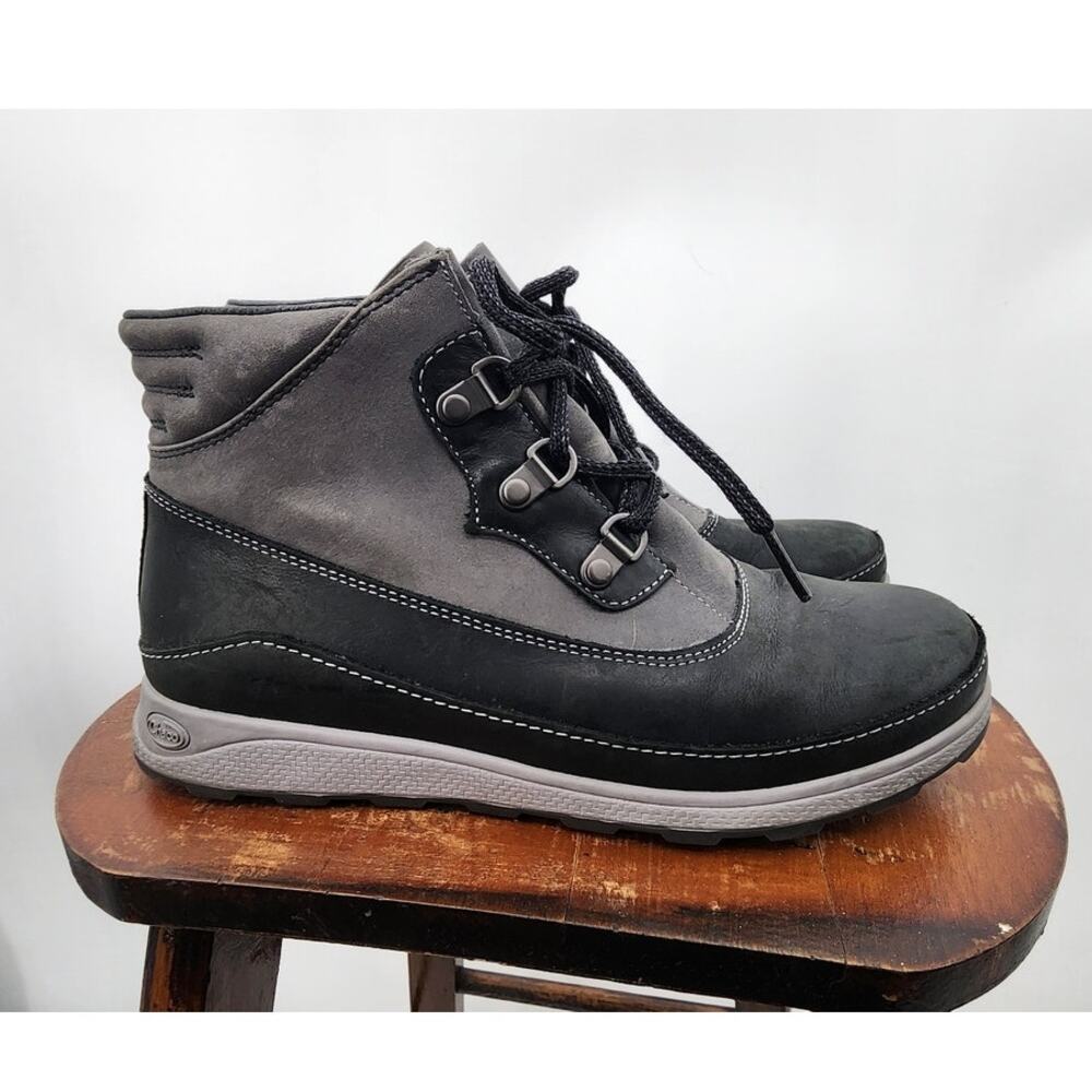 Castle Rock Chaco Ember Boots Women's Size 7 Grey Black